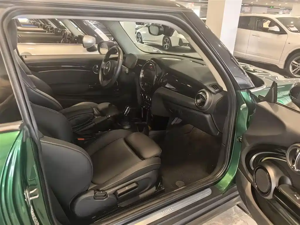 MINI MINI 2023 Facelift 1.5T COOPER Artist 2024 - thumbnail 11