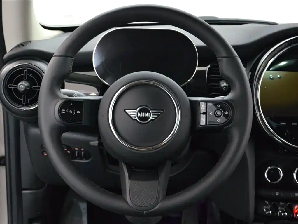 MINI MINI 2023 Facelift 1.5T COOPER Artist 2024 - thumbnail 13