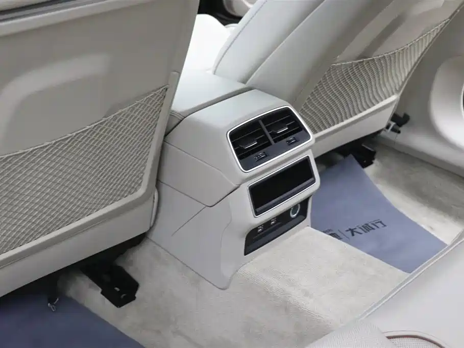 Audi Audi A6L 2022 55 TFSI quattro Flagship Elegance 2023 - thumbnail 21