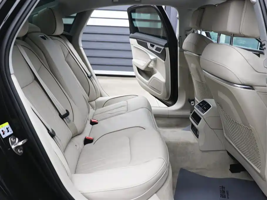 Audi Audi A6L 2022 55 TFSI quattro Flagship Elegance 2023 - thumbnail 24