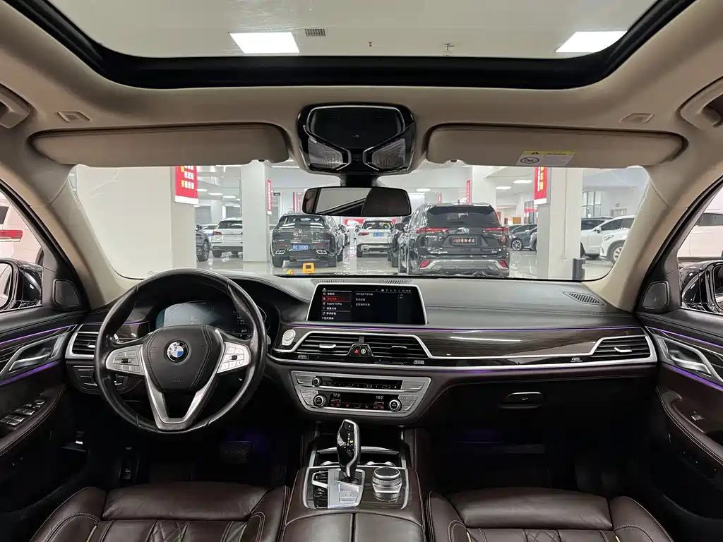 BMW BMW 7 Series 2019 Facelift 730Li Luxury Package 2020 - thumbnail 5