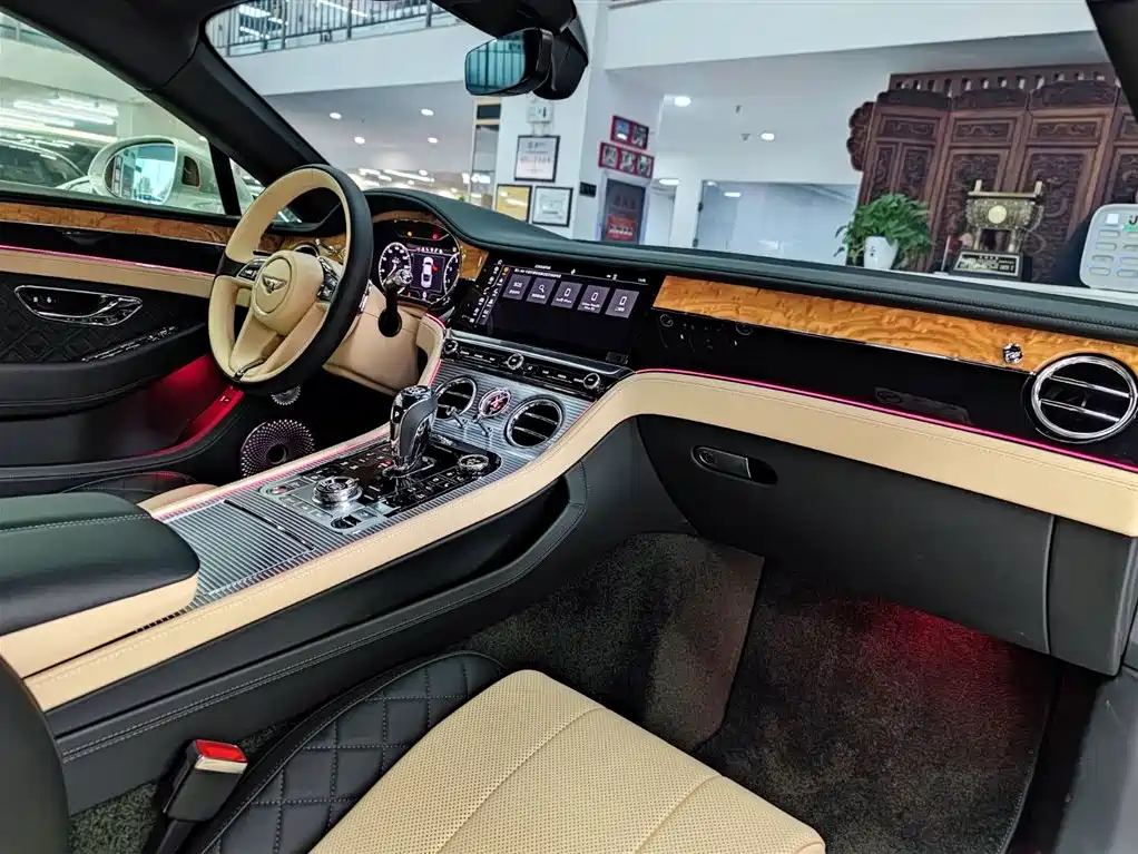 Bentley Bentley Continental GT 2018 6.0T W12 2020 - thumbnail 13