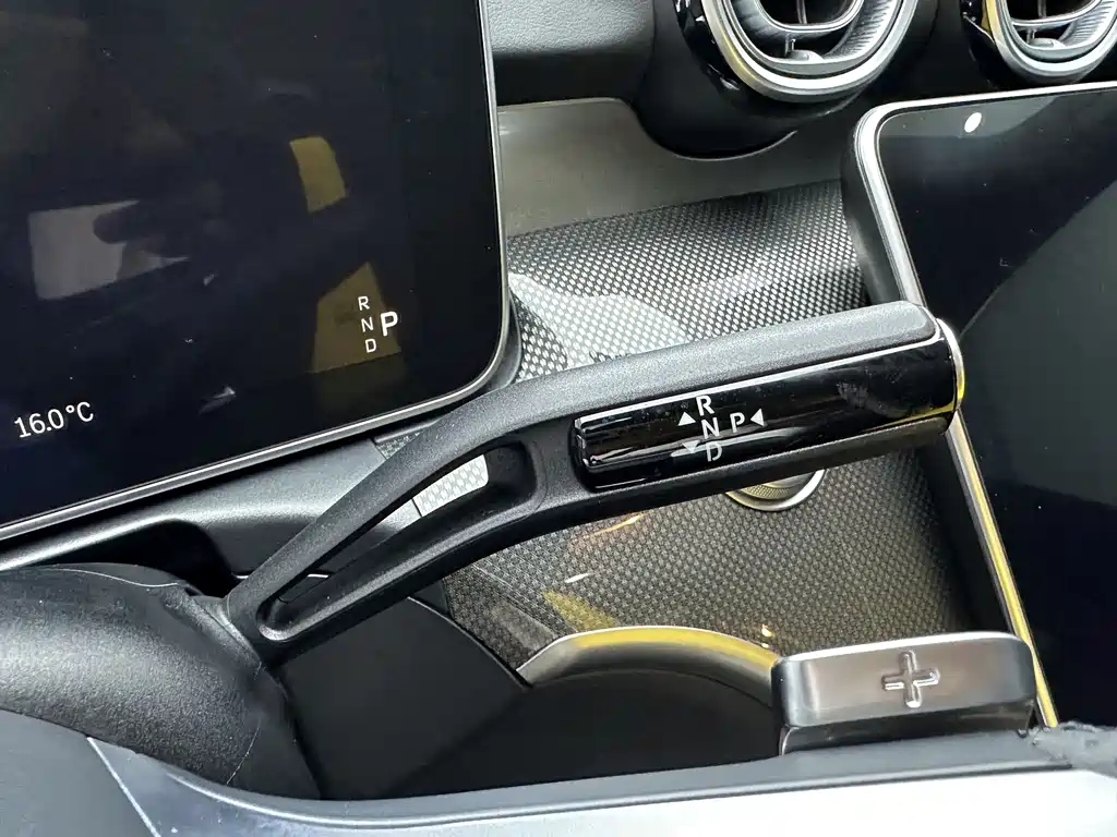 Mercedes-Benz Mercedes-Benz C-Class 2024 C 260 L Sport Edition 2024 - thumbnail 16