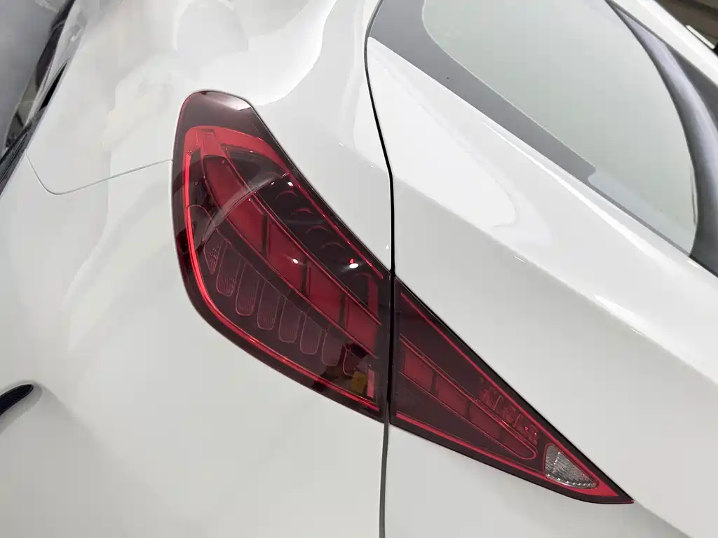 Mercedes-Benz Mercedes-Benz C-Class 2024 C 260 L Sport Edition 2024 - thumbnail 19