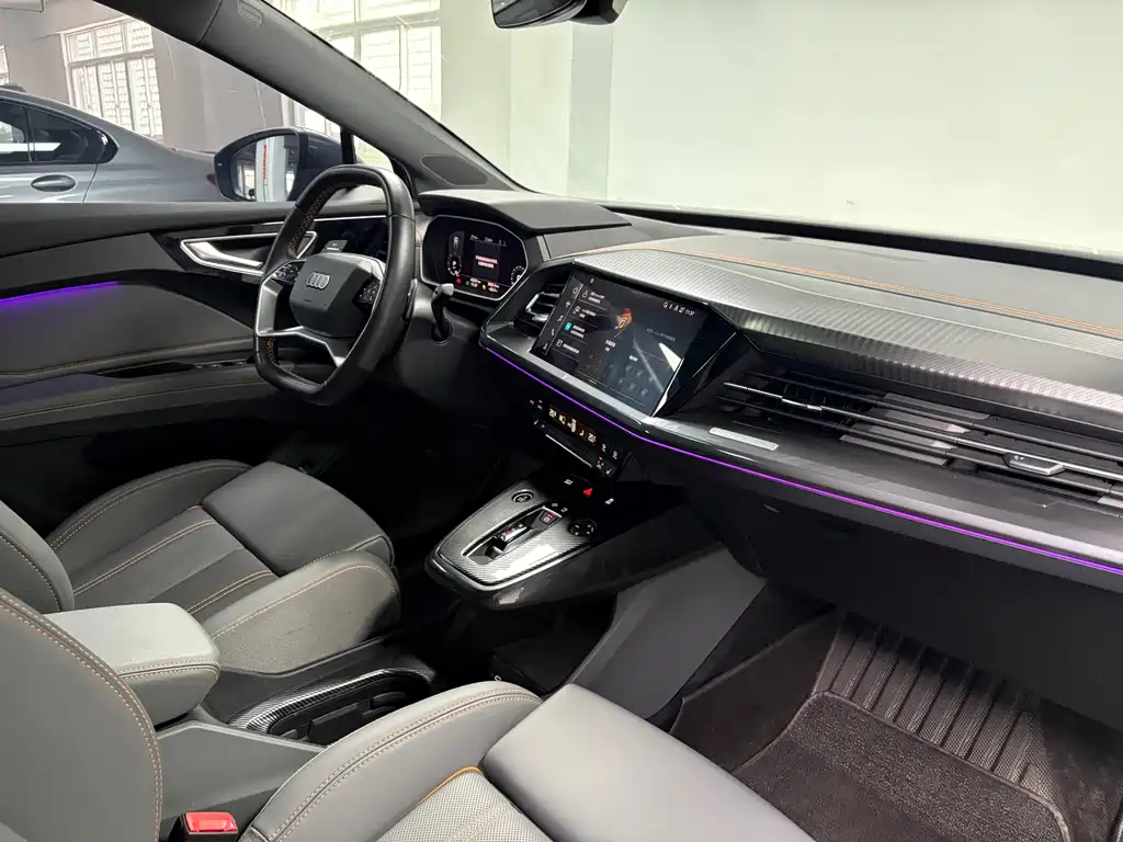 Audi Audi Q4 e-tron 2023 40 e-tron 2024 - thumbnail 13