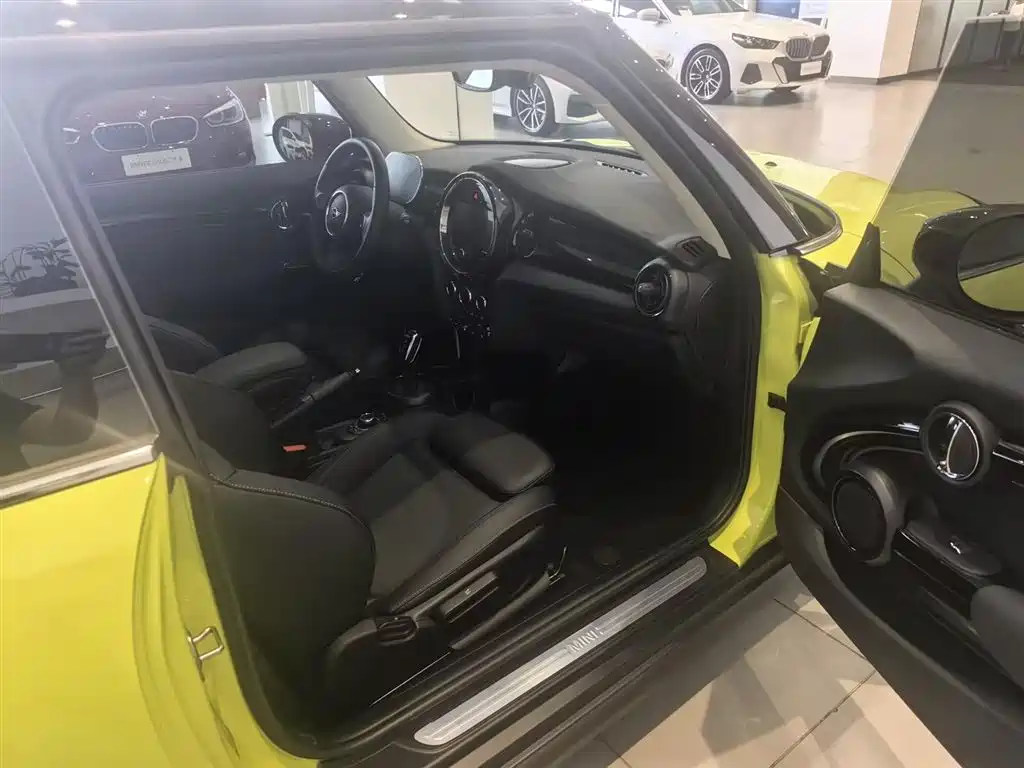 MINI MINI 2023 1.5T COOPER Artist 2023 - thumbnail 9