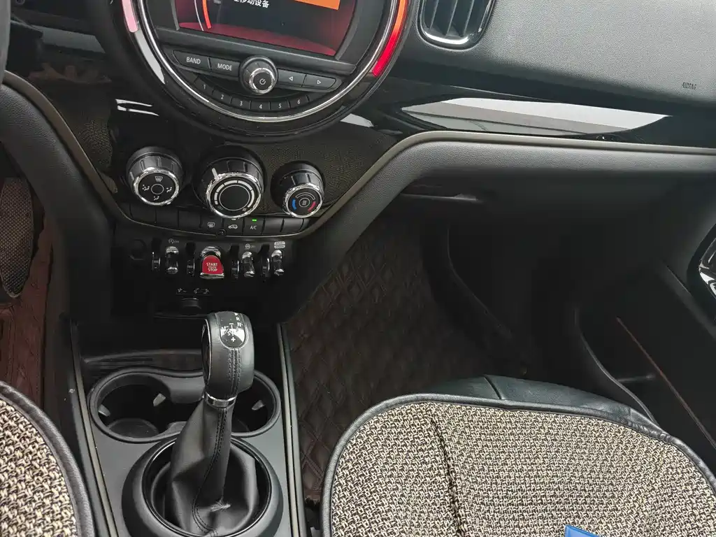 MINI MINI Countryman 2018 1.5T COOPER ALL4 Classic 2018 - thumbnail 9