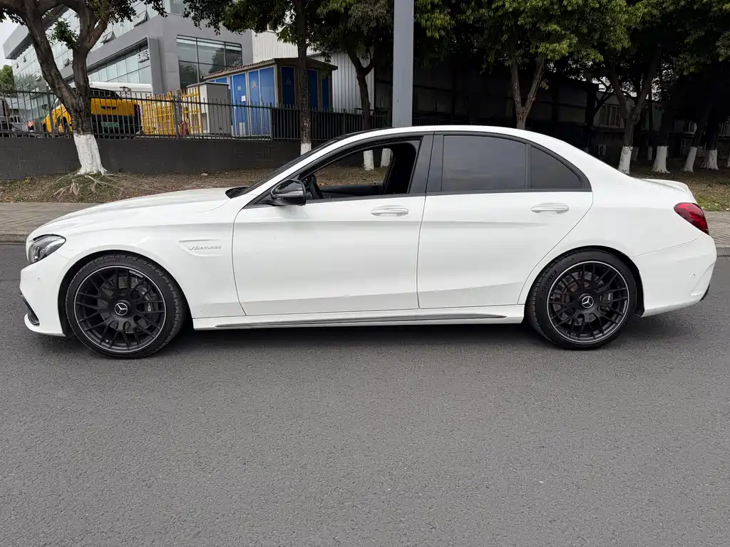 Mercedes-Benz Mercedes-Benz C-Class AMG 2015 AMG C 63 2016 - thumbnail 4