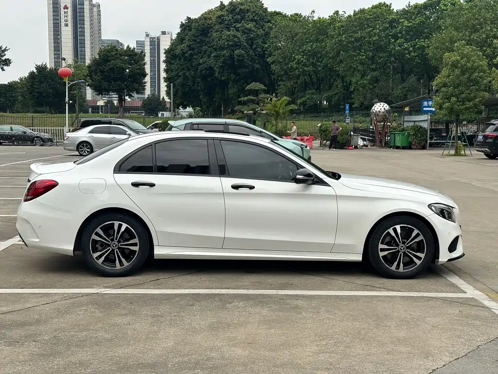 Mercedes-Benz Mercedes-Benz C-Class 2018 C 200 Sport 2018 - thumbnail 26