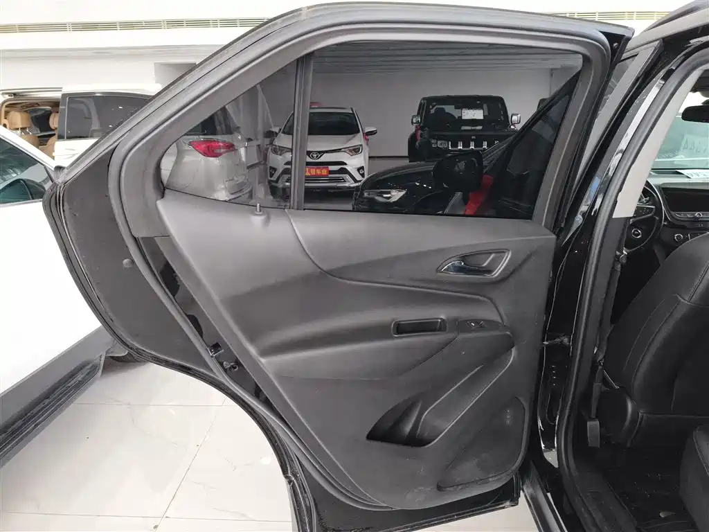 Chevrolet Chevrolet Equinox 2022 535T Chi Jie Edition 2022 - thumbnail 22