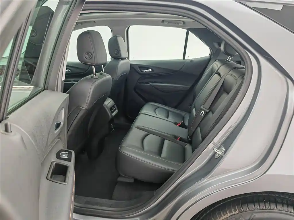 Chevrolet Equinox 535T 2022 - thumbnail 15