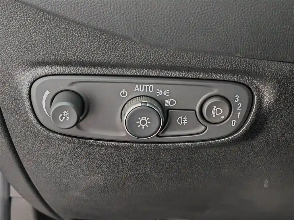 Chevrolet Equinox 535T 2022 - thumbnail 21
