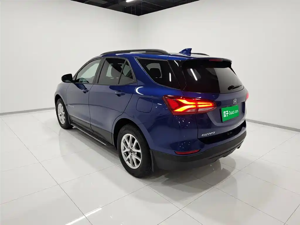 Chevrolet Equinox 535T 2023 - thumbnail 5