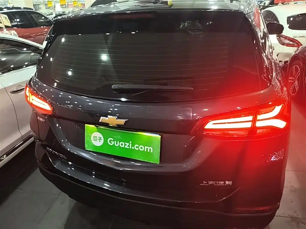 Chevrolet Equinox 535T 2022 - thumbnail 6
