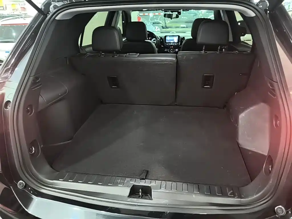 Chevrolet Equinox 535T 2022 - thumbnail 19