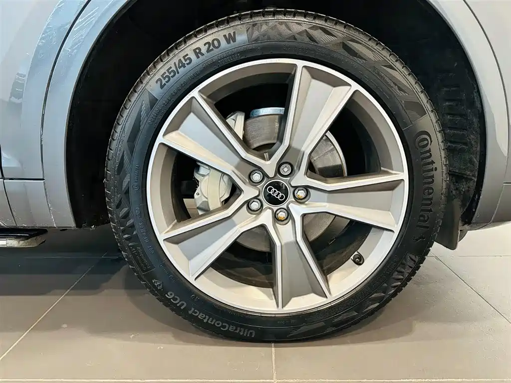 Audi Audi Q5L 2021 40 TFSI Jinxiang Rensheng Edition 2021 - thumbnail 18
