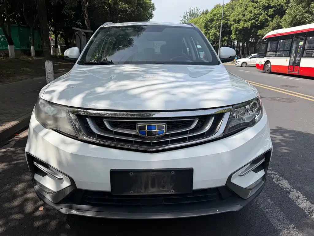 Geely Auto Geely Boyue 2018 1.8TD Automatic 2WD Smart Connectivity 4G Edition 2018 - thumbnail 2