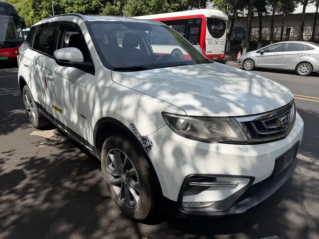 Geely Auto Geely Boyue 2018 1.8TD Automatic 2WD Smart Connectivity 4G Edition 2018 - thumbnail 3