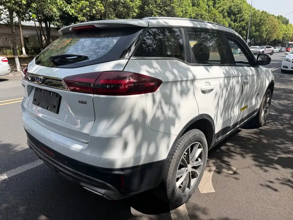 Geely Auto Geely Boyue 2018 1.8TD Automatic 2WD Smart Connectivity 4G Edition 2018 - thumbnail 7