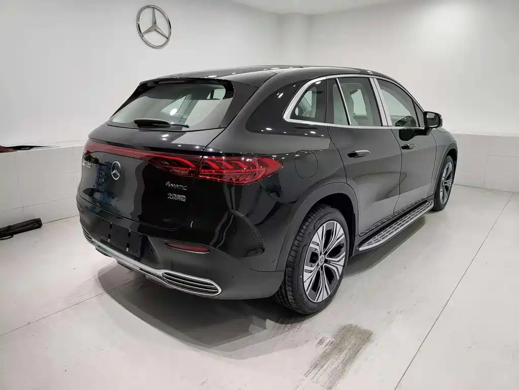 Mercedes-Benz Mercedes-Benz EQE SUV 2024 500 4MATIC Pioneer Edition 2025 - thumbnail 12
