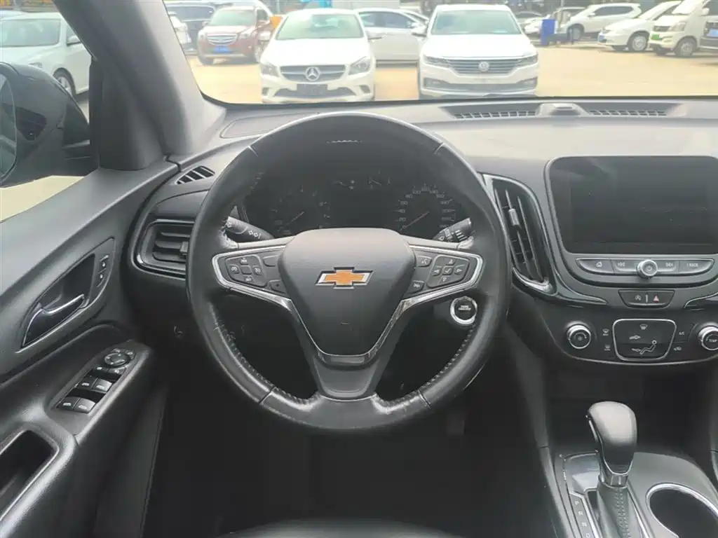 Chevrolet Equinox 535T 2022 - thumbnail 11
