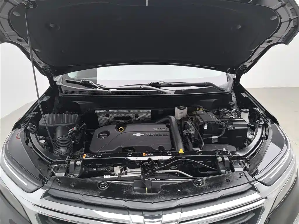 Chevrolet Equinox 535T 2022 - thumbnail 6