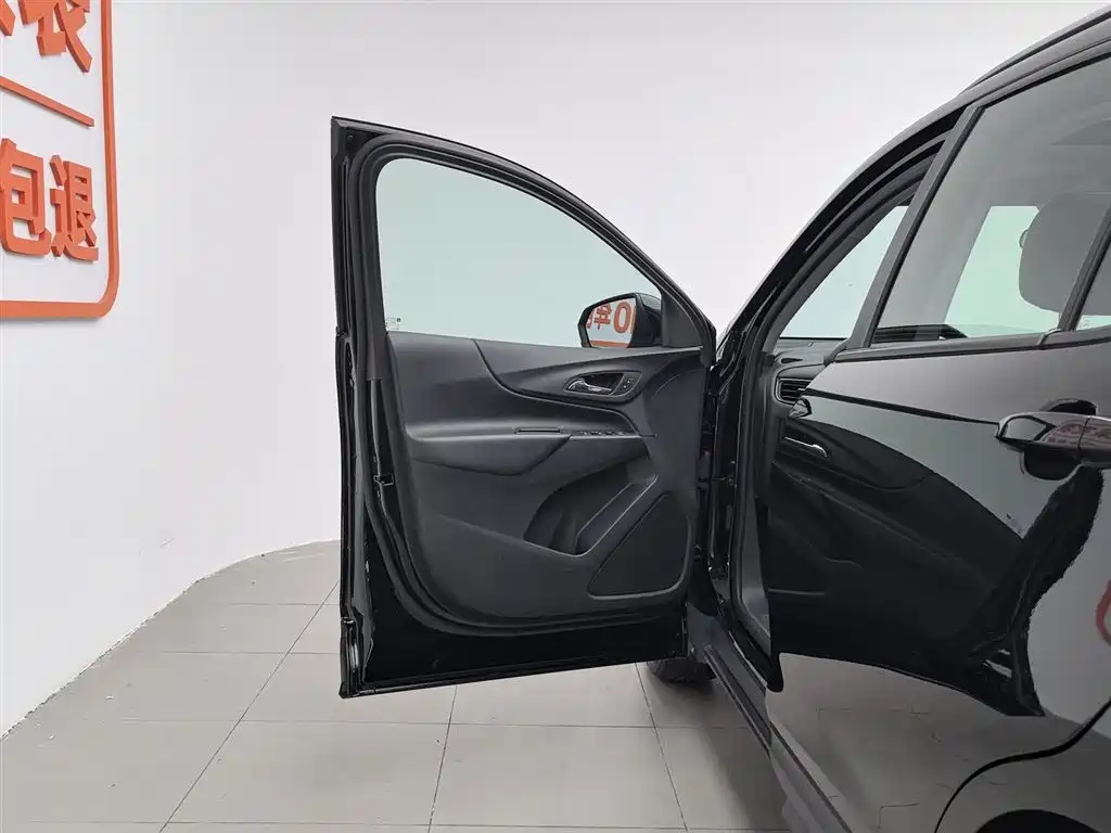 Chevrolet Equinox 535T 2022 - thumbnail 8