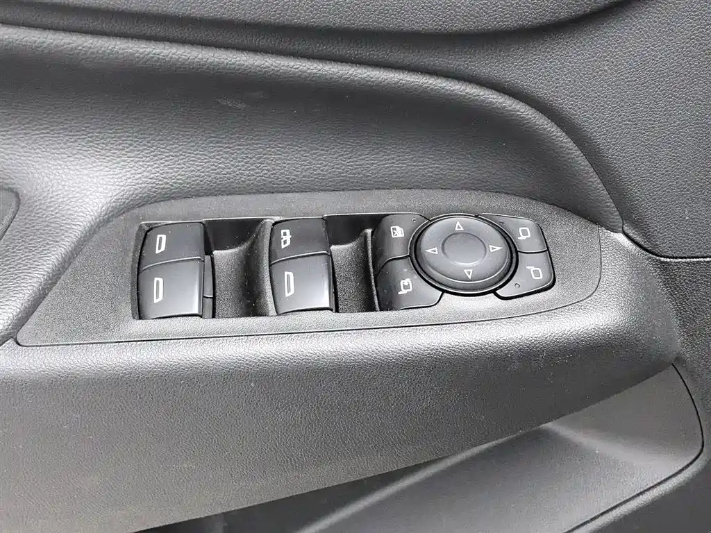 Chevrolet Equinox 535T 2022 - thumbnail 9