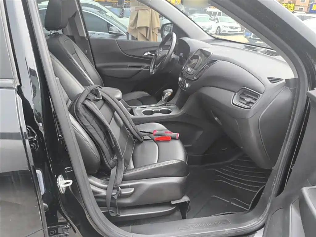 Chevrolet Equinox 535T 2022 - thumbnail 25