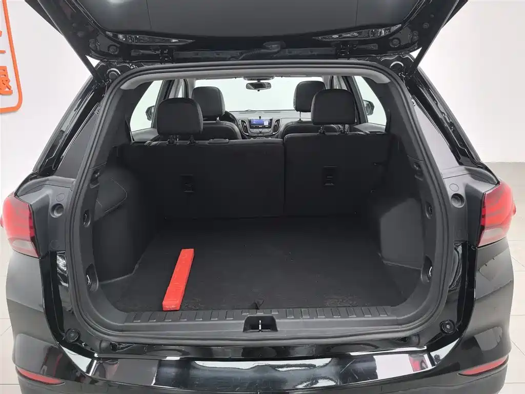 Chevrolet Equinox 535T 2022 - thumbnail 16