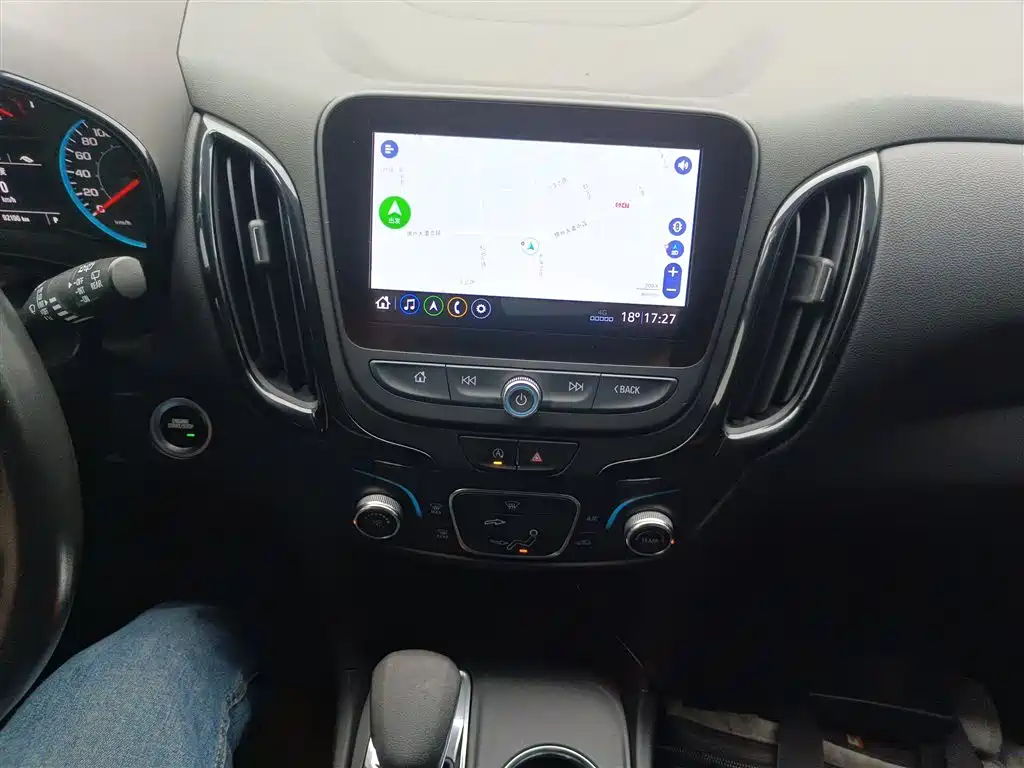 Chevrolet Equinox 2022 535T Chi Jie Edition 2023 - thumbnail 13
