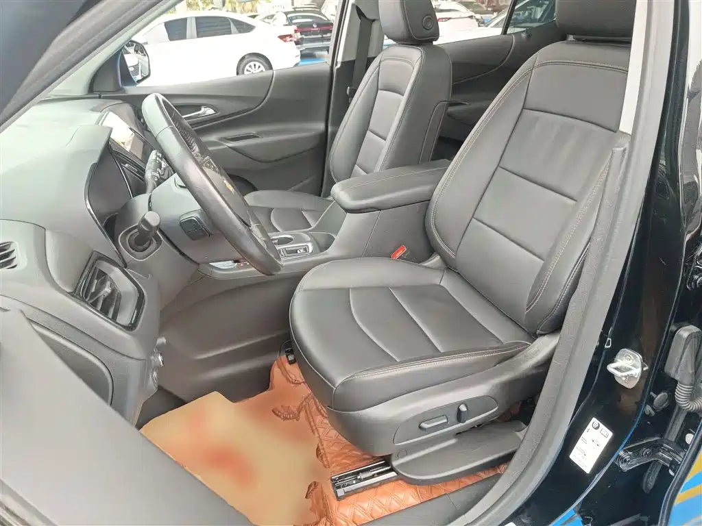Chevrolet Equinox 2022 535T Chi Jie Edition 2023 - thumbnail 15