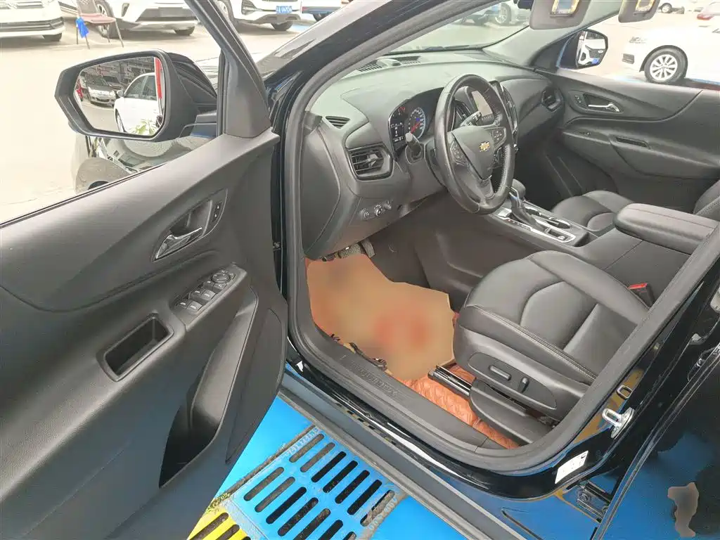 Chevrolet Equinox 2022 535T Chi Jie Edition 2023 - thumbnail 16