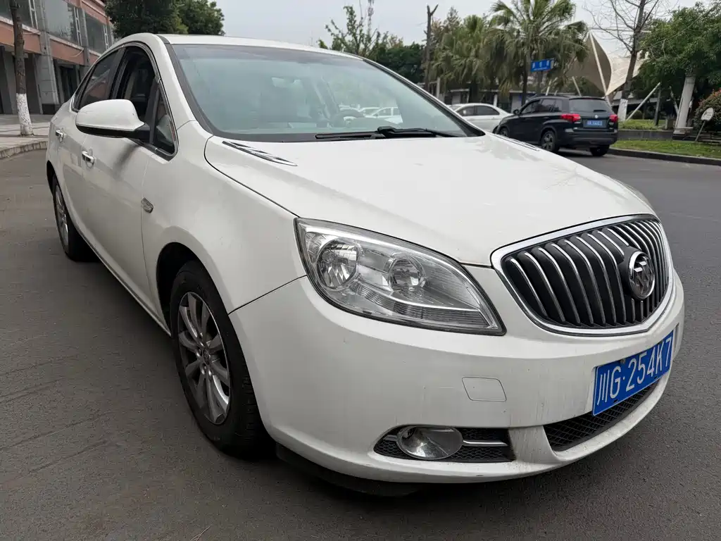 Buick Buick Excelle GT 2013 1.6L Automatic Fashion Edition 2013 - thumbnail 3