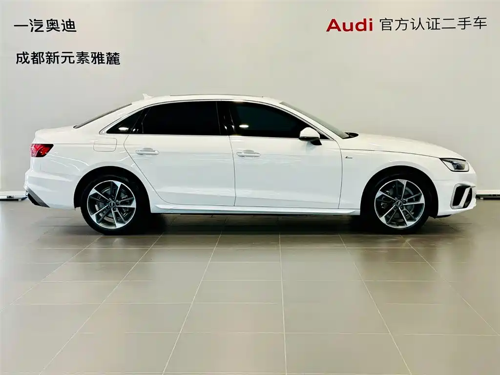 Audi Audi A4L 2022 40 TFSI Fashion Dynamic 2023 - thumbnail 3