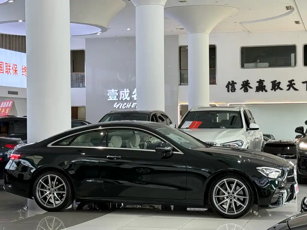 Mercedes-Benz Mercedes-Benz E-Class Coupe 2023 E 260 2023 - thumbnail 3