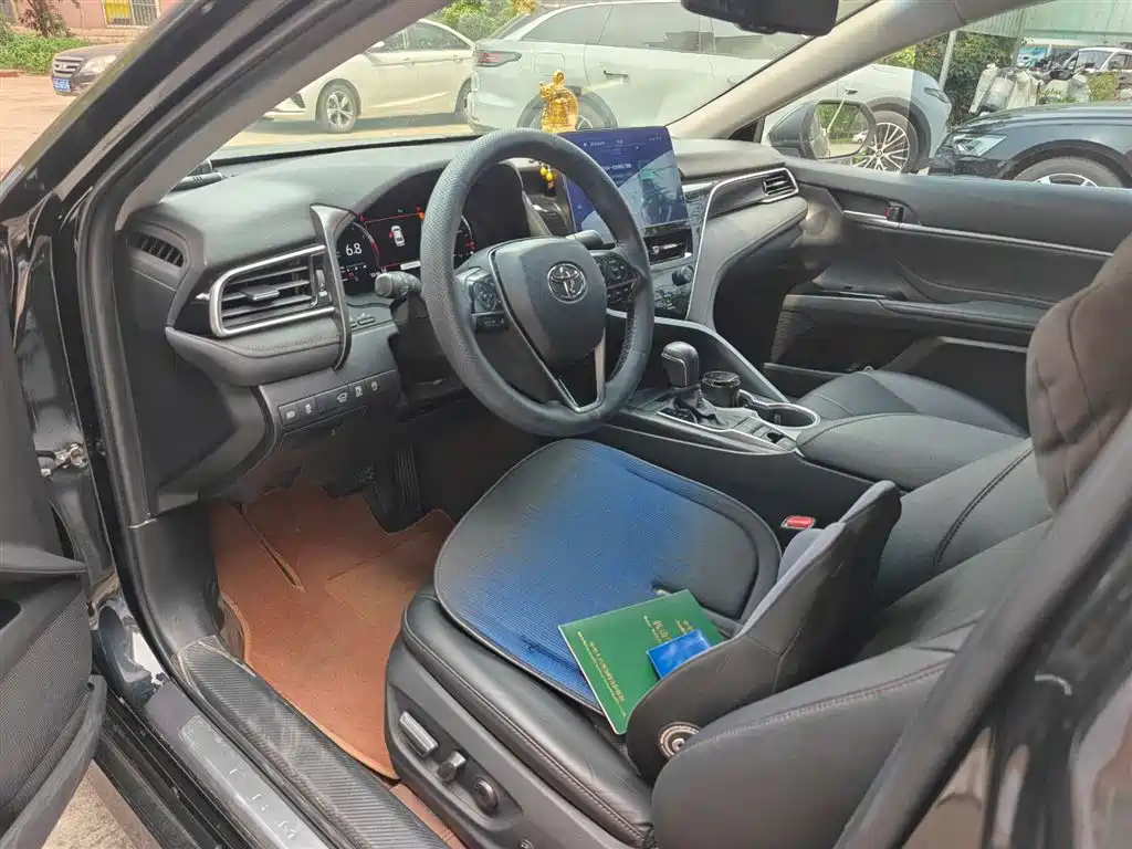 Toyota Camry 2.5G Luxury Edition 2022 - thumbnail 7