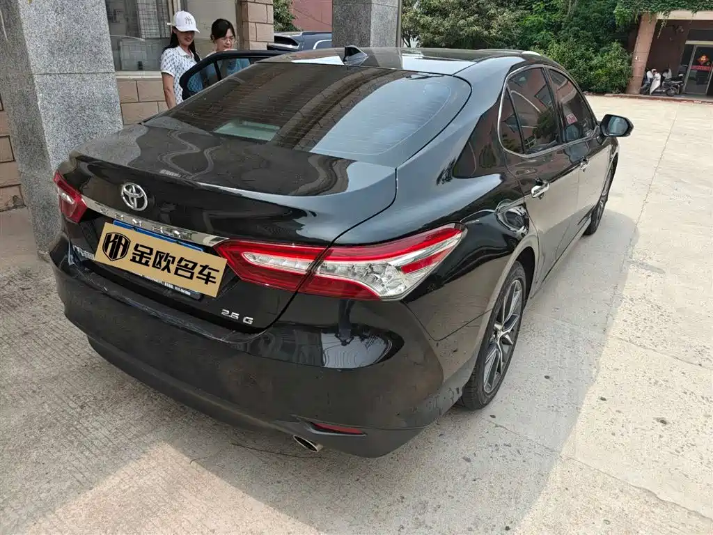 Toyota Camry 2.5G Luxury Edition 2022 - thumbnail 12