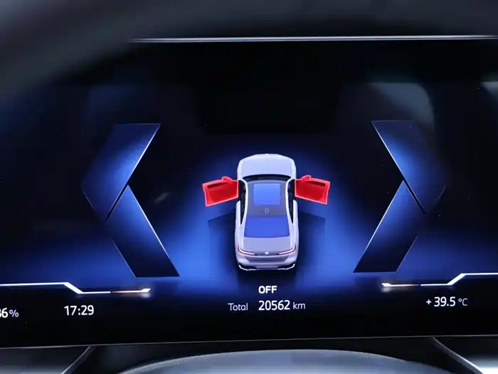 BMW BMW i7 2023 xDrive60L M Sport Package 2024 - thumbnail 5