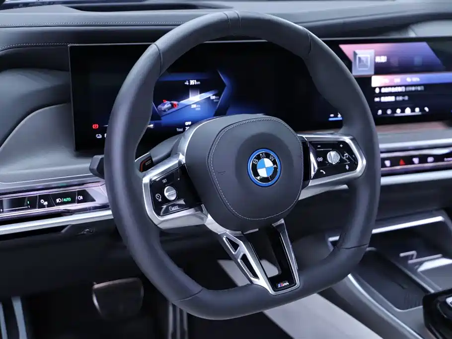 BMW BMW i7 2023 xDrive60L M Sport Package 2024 - thumbnail 18