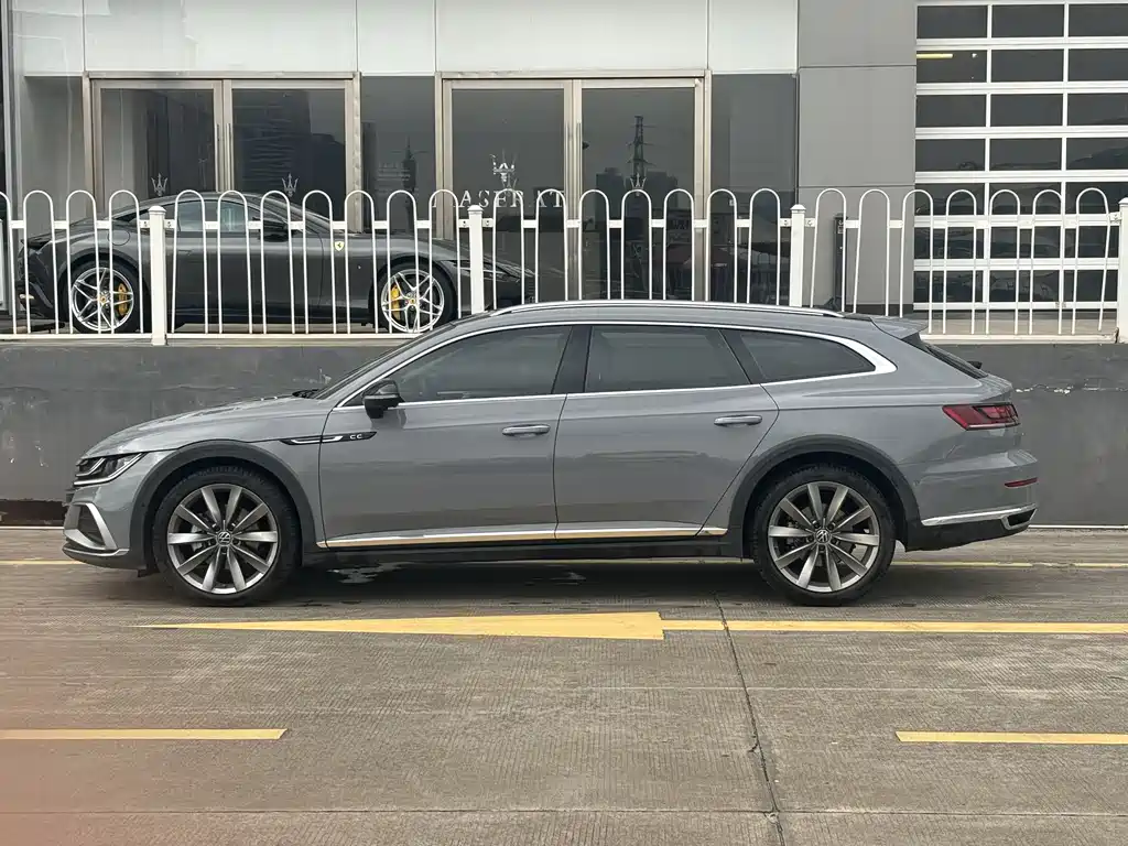 Volkswagen FAW-Volkswagen CC 2023 Shooting Brake 380TSI 2022 - thumbnail 5