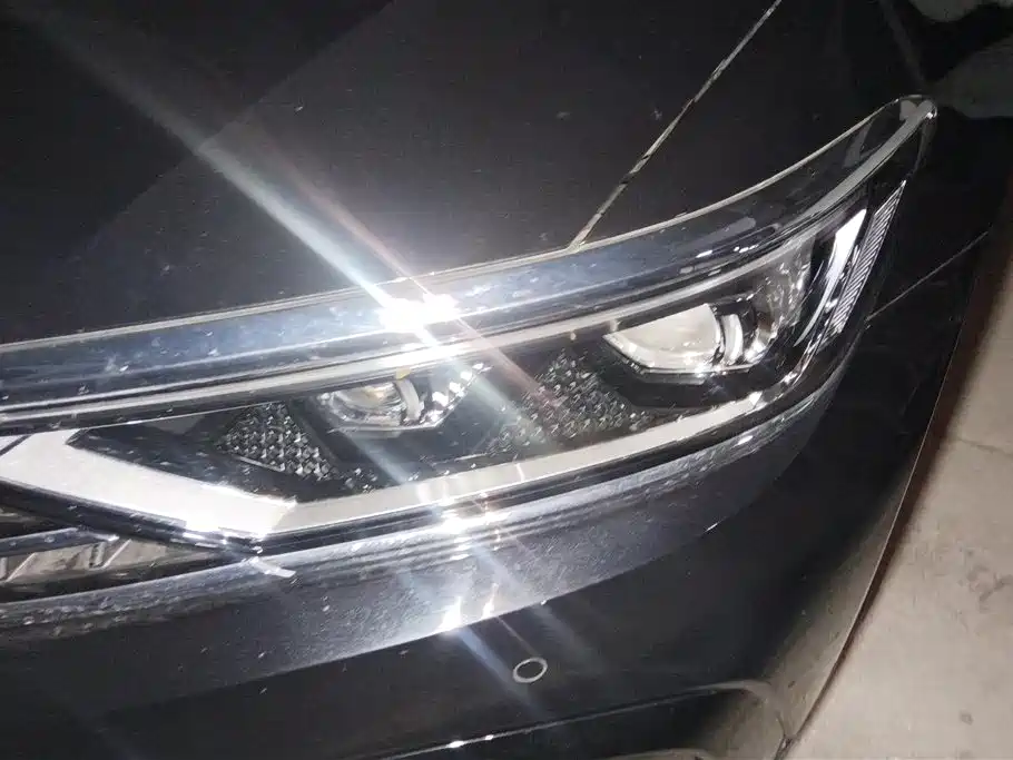 Volkswagen Magotan 2023 2 Million Commemorative Edition 380TSI DSG Flagship 2024 - thumbnail 5