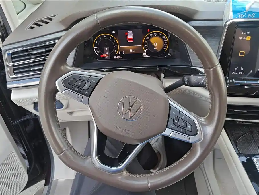 Volkswagen Viloran 2022 380TSI 2022 - thumbnail 15