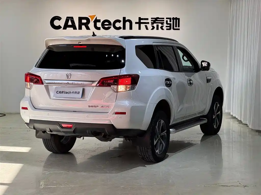 Dongfeng Fengdu Paladin 2023 2.0T Gasoline AWD Premium Edition 2024 - thumbnail 4