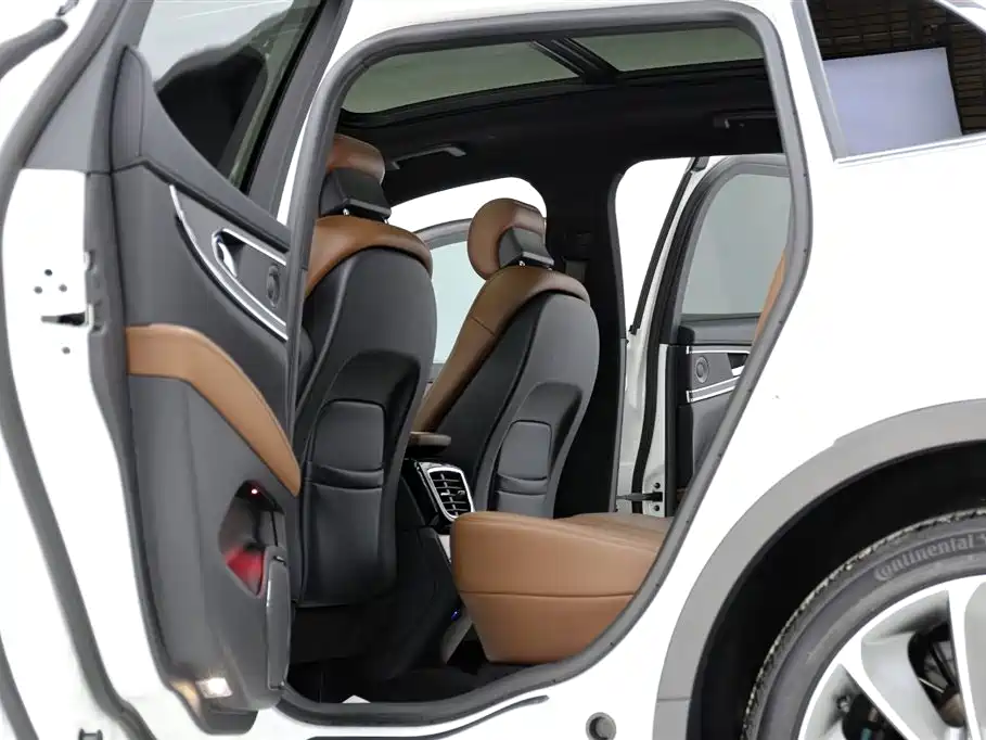 Lincoln Lincoln Nautilus 2021 2.7T AWD Reserve 2022 - thumbnail 6