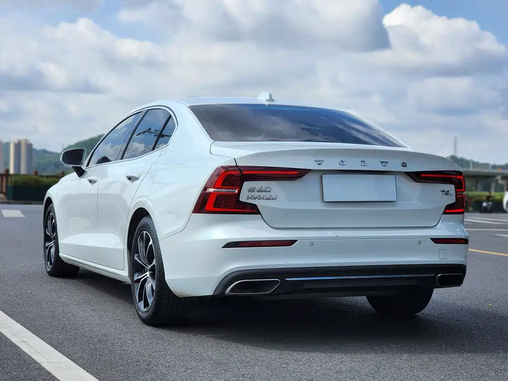 Volvo Volvo S60 T4 2021 - thumbnail 7