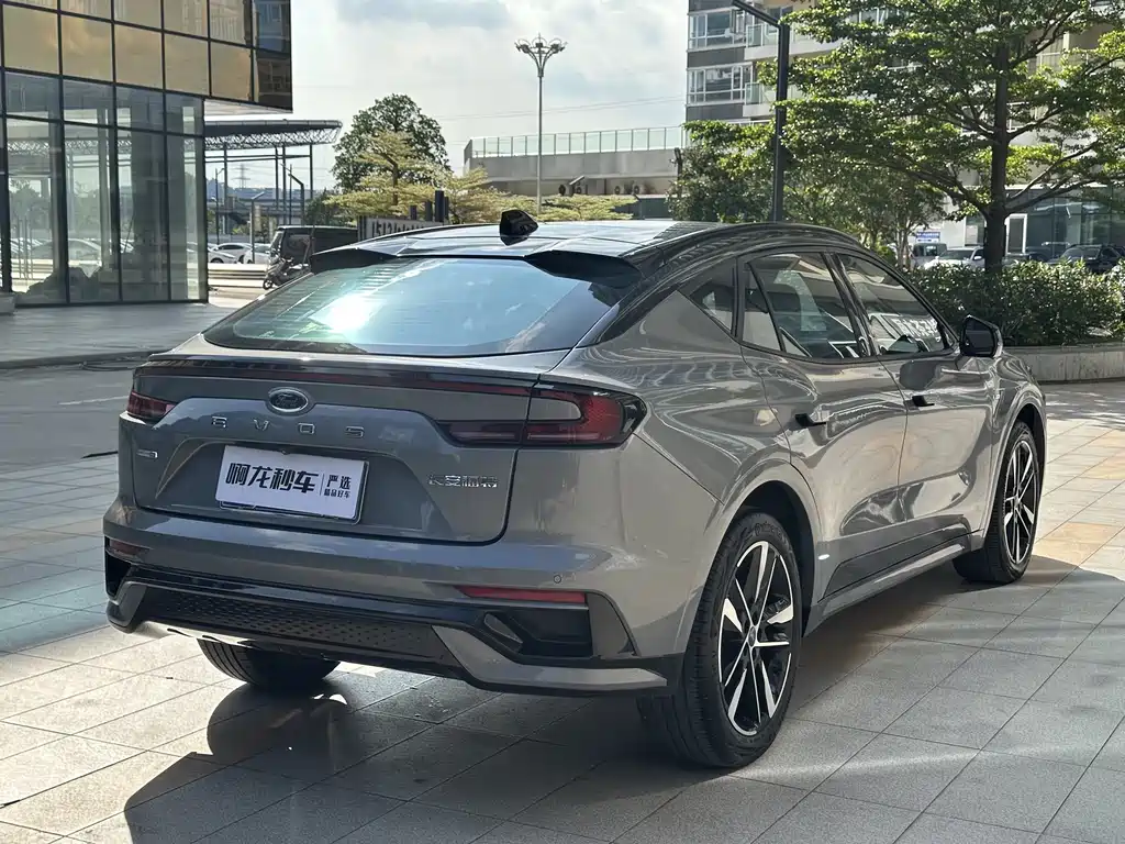 Ford EVOS EcoBoost 245 ST-Line 2022 - thumbnail 4