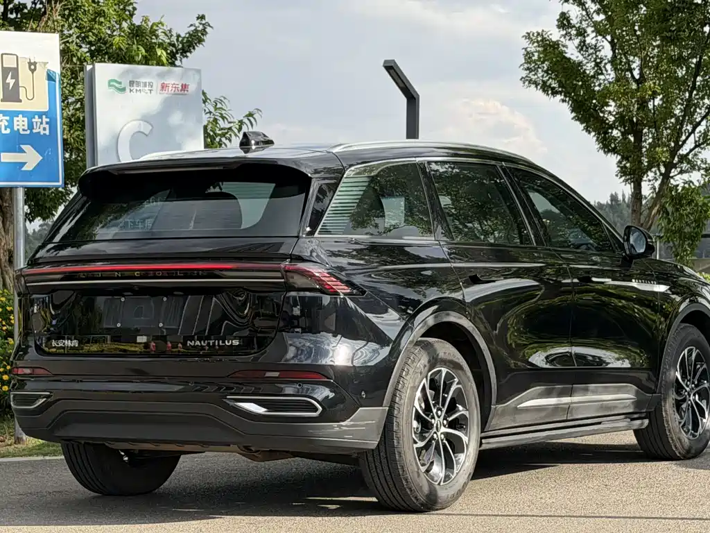 Lincoln Lincoln Nautilus 2023 2.0T AWD 2023 - thumbnail 4
