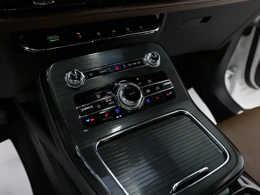 Lincoln Lincoln Nautilus 2021 2.7T AWD Reserve 2022 - thumbnail 12