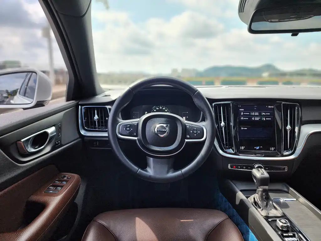 Volvo Volvo S60 T4 2021 - thumbnail 13